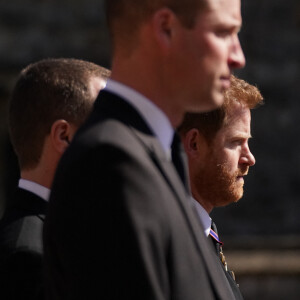 Le prince William et le prince Harry - Obsèques du prince Philip à la chapelle Saint-Georges du château de Windsor, le 17 avril 2021.