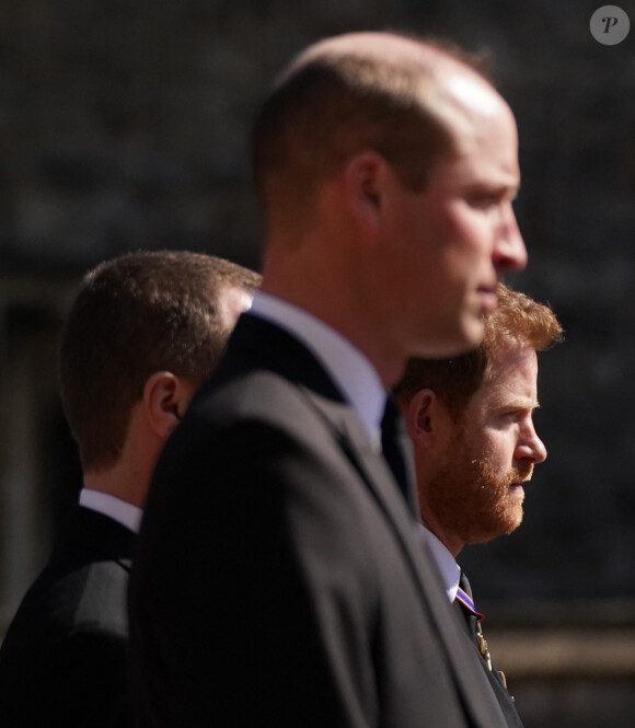 Le prince William et le prince Harry - Obsèques du prince Philip à la chapelle Saint-Georges du château de Windsor, le 17 avril 2021.