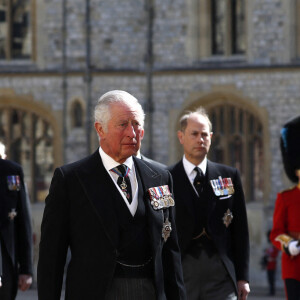 Le prince Charles, prince de Galles, le prince Andrew, duc d'York, le prince William, duc de Cambridge, David Armstrong-Jones, comte de Snowdon, Peter Phillips, la princesse Anne, le prince Edward, comte de Wessex, le prince Harry, duc de Sussex, Sir Timothy Laurence - Arrivées aux funérailles du prince Philip, duc d'Edimbourg à la chapelle Saint-Georges du château de Windsor, le 17 avril 2021. 