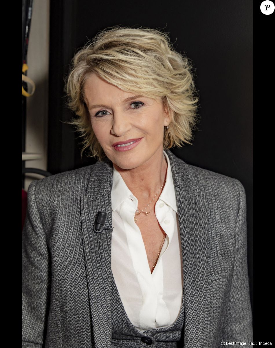 Exclusif - Sophie Davant - Backstage de l'enregistrement de l'émission "On est presque en direct" (OEED), présentée par L.Ruquier, et diffusée sur France 2 le 12 décembre 2020 © Jack Tribeca / Bestimage