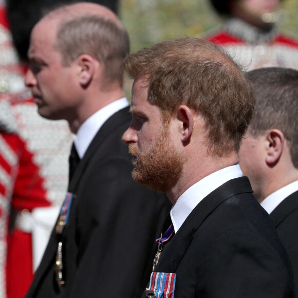 Le prince Harry, duc de Sussex, Peter Phillips, le prince William, duc de Cambridge - Arrivées aux funérailles du prince Philip, duc d'Edimbourg à la chapelle Saint-Georges du château de Windsor.