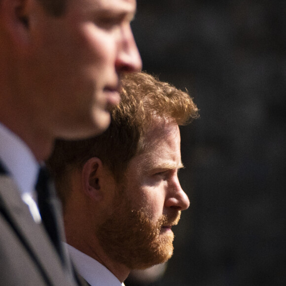 Le prince William, duc de Cambridge, et Le prince Harry, duc de Sussex, - Arrivées aux funérailles du prince Philip, duc d'Edimbourg à la chapelle Saint-Georges du château de Windsor, le 17 avril 2021. 