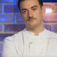 Top Chef 2021 : Arnaud éliminé, incendie en pleine épreuve, un resto évacué !