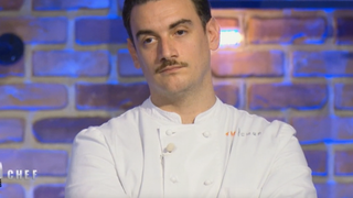 Top Chef 2021 : Arnaud éliminé, incendie en pleine épreuve, un resto évacué !