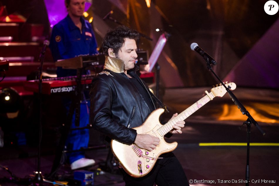 Exclusif - Matthieu Chedid - Grande soirée solidaire et festive "Secours Pop La Grande Soirée" au Cirque d'Hiver à Paris, le 6 février. © Tiziano Da Silva - Cyril Moreau / Bestimage