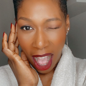 Barbara Ngana est la nouvelle experte en maquillage de l'émisison "Incroyables transformations" (M6) - Instagram