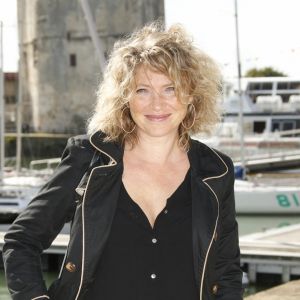 Cécile Bois - Photocall lors du 19e Festival de la Fiction TV de La Rochelle © Christophe Aubert via Bestimage