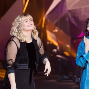 Exclusif - Louane Emera, Camélia Jordana - Grande soirée solidaire et festive "Secours Pop La Grande Soirée" au Cirque d'Hiver à Paris, diffusée en direct le 6 février 2021 sur France 2 © Tiziano Da Silva - Cyril Moreau / Bestimage 