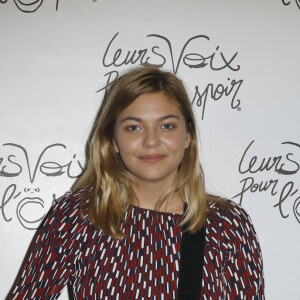 Louane Emera - Photocall de la 6ème édition du concert caritatif pour l'association "Leurs Voix Pour l'Espoir" contre le cancer à l'Olympia à Paris le 12 octobre 2017. © Marc Ausset-Lacroix/Bestimage