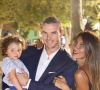 Wafa avec son compagnon Oliver et leur petite fille Jenna à Saint-Tropez, le 26 juin 2019