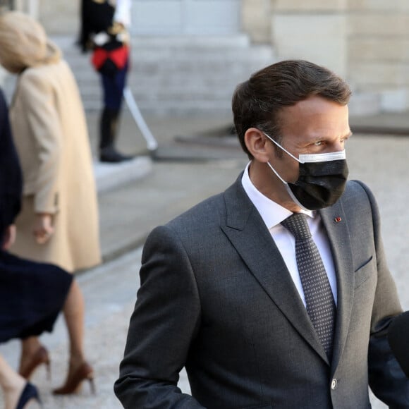 Le président de la République française, Emmanuel Macron et sa femme, la première Dame reçoivent le président de la République fédérale d'Allemagne, et sa femme, la première Dame pour un déjeuner de travail au palais de l'Elysée à Paris, France, le 26 avril 2021. © Stéphane Lemouton/Bestimage