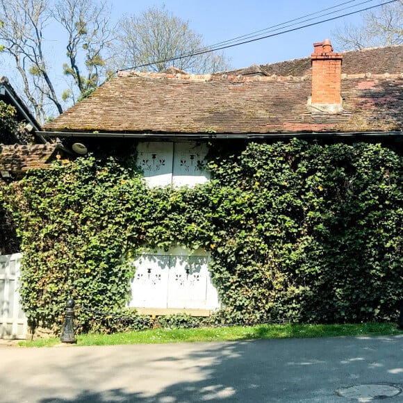 Le moulin de Breuil, propriété du couple Tapie (Bernard Tapie et sa femme Dominique) à Combs-la-Ville, France, le 18 avril 2021. © Valerian Wagner/Bestimage