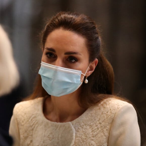 Catherine (Kate) Middleton, duchesse de Cambridge, lors d'une visite au centre de vaccination de l'abbaye de Westminster à Londres, Royaume Uni, le 23 mars 2021.