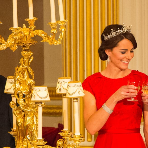 Catherine Kate Middleton, la duchesse de Cambridge et le président chinois Xi Jinping - La famille royale d'Angleterre reçoit le président chinois Xi Jinping et sa femme Peng Liyuan pour un dîner d'Etat au Palais de Buckingham le 20 octobre 2015.