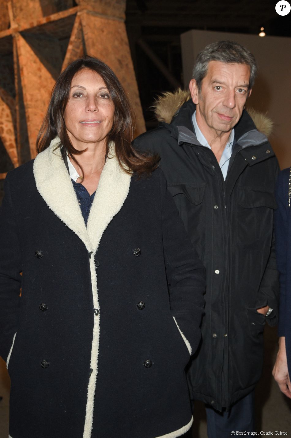 Exclusif - Michel Cymes et sa femme Nathalie - Dîner à la fondation Cartier au profit de La Chaîne de l'Espoir à Paris, le 14 décembre 2018. © Coadic Guirec/Bestimage