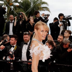 Estelle Lefébure (robe Yanina Couture) - Montée des marches du film "The Dead Don't Die" lors de la cérémonie d'ouverture du 72ème Festival International du Film de Cannes. Le 14 mai 2019 © Borde / Bestimage 