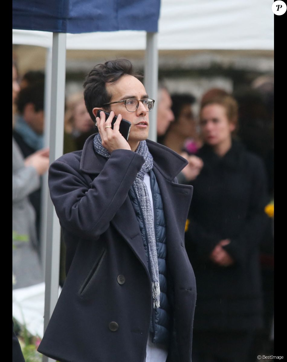 Kên Higelin lors des obsèques de Jacques Higelin au cimetière du Père Lachaise à Paris le 12 avril 2018.