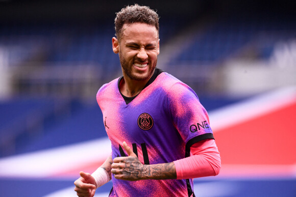 Neymar JR (PSG) - Le PSG s'impose 2-1 face au RC Lens en ligue 1 Uber Eats au parc des princes à Paris le 1 er mai 2021 © Lecoeur / FEP/ Panoramice / Bestimage 