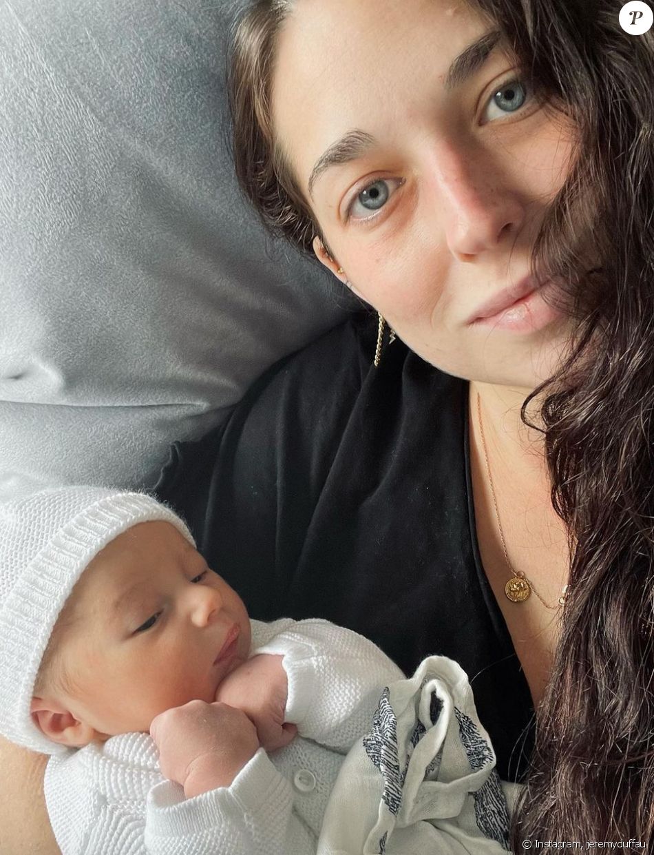 Le petit frère d'Ingrid Chauvin, Jérémy Duffau, est devenu papa pour la première fois : sa compagne Margot Blue a donné naissance à un petit garçon prénommé Jonas - Instagram