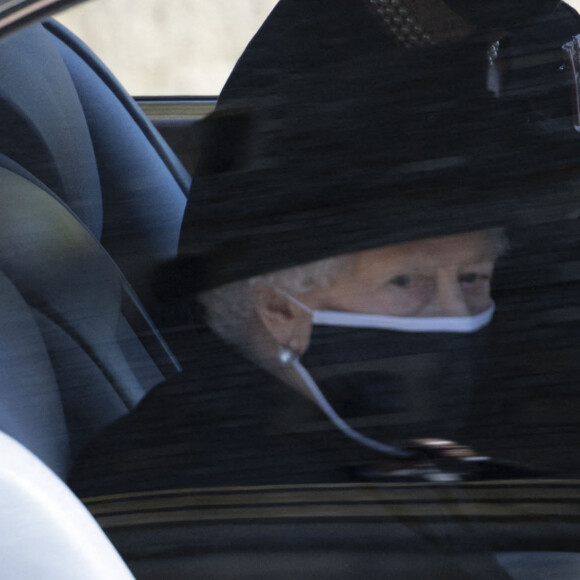 La reine Elizabeth II d'Angleterre - Arrivées aux funérailles du prince Philip, duc d'Edimbourg à la chapelle Saint-Georges du château de Windsor, Royaume Uni, le 17 avril 2021.