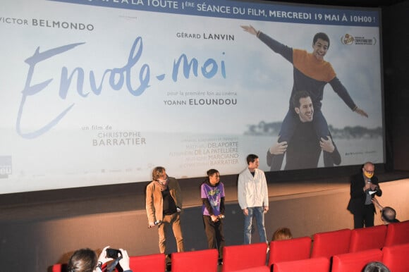 Christophe Barratier, Yoann Eloundou et Victor Belmondo - Avant-première du film "Envole-moi" au cinéma Pathé-Wepler à Paris. Le 19 mai 2021. © Coadic Guirec / Bestimage