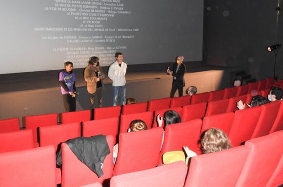 Yoann Eloundou, Christophe Barratier et Victor Belmondo - Avant-première du film "Envole-moi" au cinéma Pathé-Wepler à Paris. Le 19 mai 2021. © Coadic Guirec / Bestimage