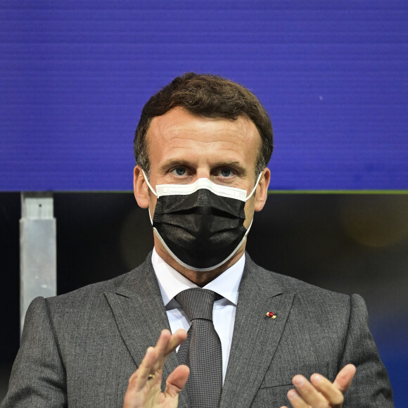 Le président Emmanuel Macron - Le président Emmanuel Macron assiste à la victoire du Paris Saint Germain 2 à 0 face à Monaco en finale de Coupe de France au Stade de France à Saint-Denis le 19 mai 2021. © JB Autissier / Panoramic / Bestimage 