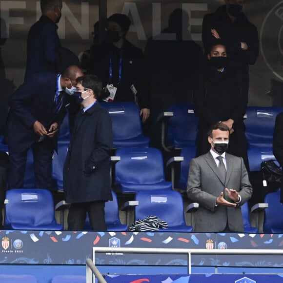 Anne Hidalgo, Noel Le Graet, Nicolas Sarkozy, Emmanuel Macron, Jean-Michel Blanquer et Roxana Maracineanu assistent à la victoire du Paris Saint Germain 2 à 0 face à Monaco en finale de Coupe de France au Stade de France à Saint-Denis le 19 mai 2021. © JB Autissier / Panoramic / Bestimage