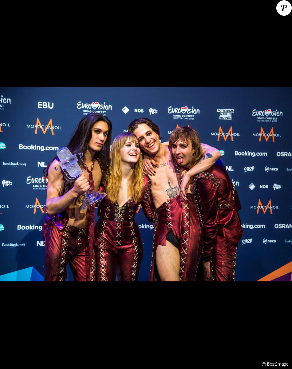 Static1 Purepeople Com Articles 9 43 71 49 684 Maneskin Damiano David Victoria De Ang Vertical Diaporama 2 Jpg