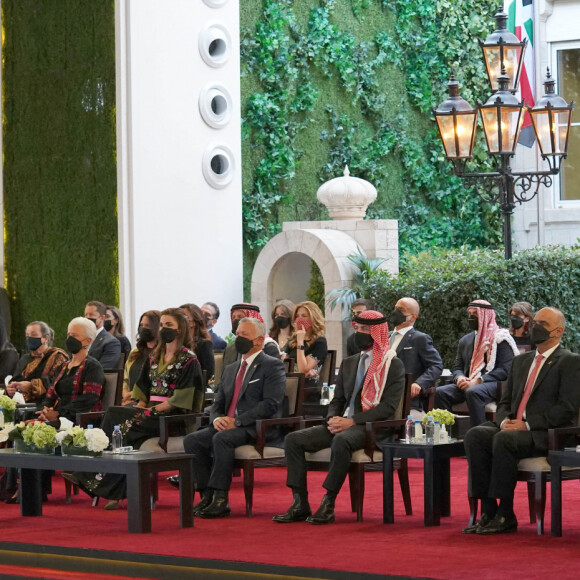 Le Roi Abdallah II de Jordanie et son épouse la Reine Rania assistent à la cérémonie marquant le 75ème anniversaire de l'indépendance de la Jordanie au Palais de Raghadan. Amman, le 25 mai 2021.