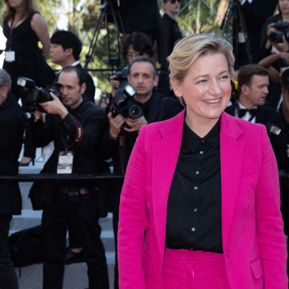 Anne-Elisabeth Lemoine - Montée des marches du film "Hors Normes" pour la clôture du 72e Festival International du Film de Cannes. Le 25 mai 2019. © Borde / Bestimage