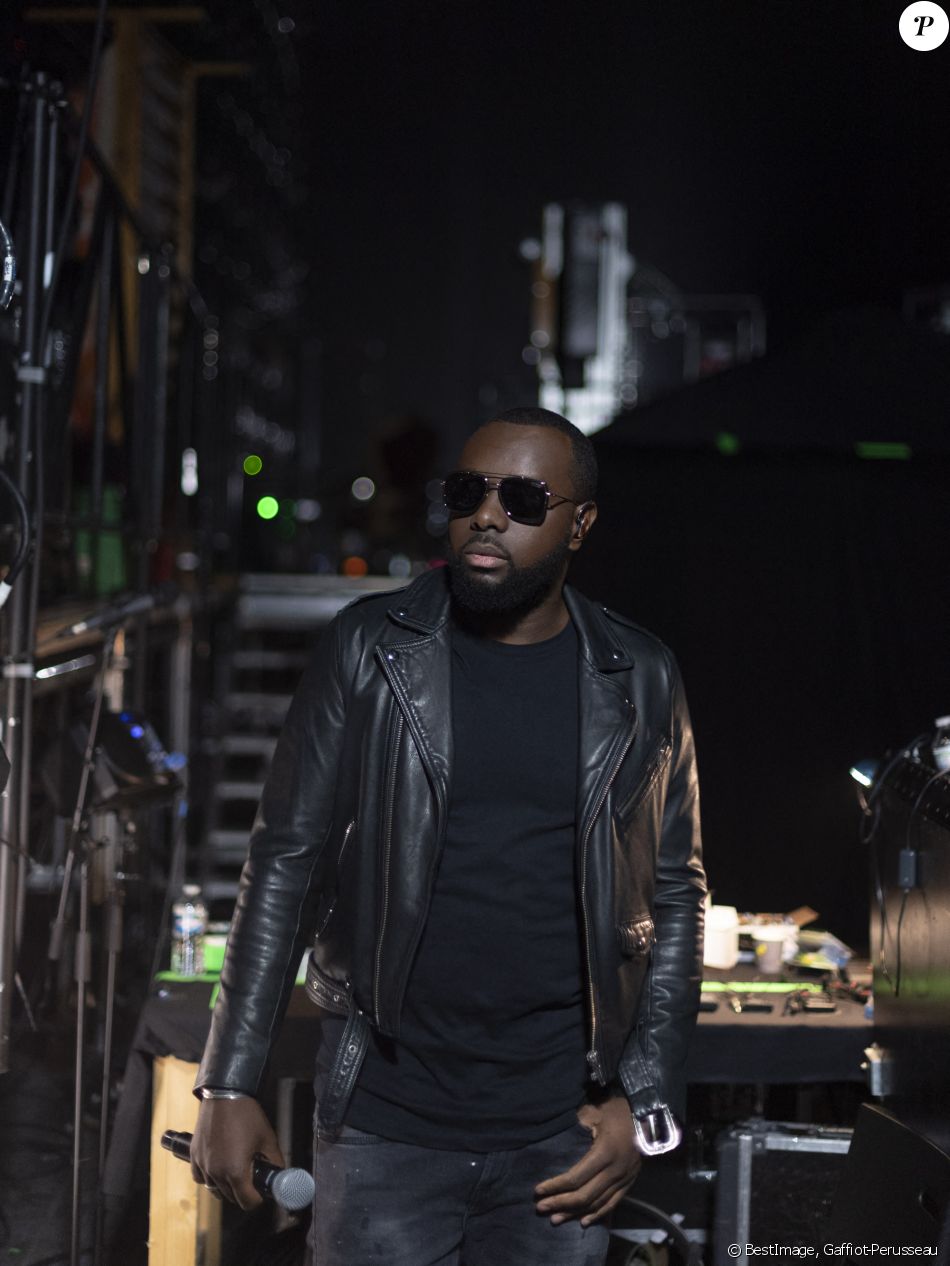 Exclusif -Maitre Gims - Surprises - Enregistrement de l'émission "La Chanson secrète 5", qui sera diffusée le 11 janvier 2020 sur TF1, à Paris. Le 17 décembre 2019 © Gaffiot-Perusseau / Bestimage