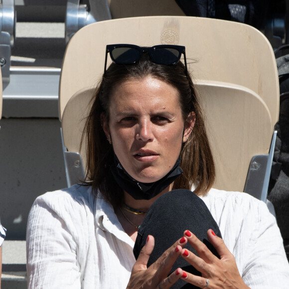 Laure Manaudou assiste au match opposant Benoit Paire au Norvégien Casper Ruud, pour le premier tour de Roland-Garros. Paris, le 31 mai 2021.