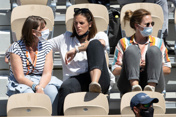 Laure Manaudou assiste au match opposant Benoit Paire au Norvégien Casper Ruud, pour le premier tour de Roland-Garros. Paris, le 31 mai 2021.