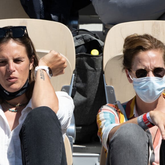 Laure Manaudou assiste au match opposant Benoit Paire au Norvégien Casper Ruud, pour le premier tour de Roland-Garros. Paris, le 31 mai 2021.