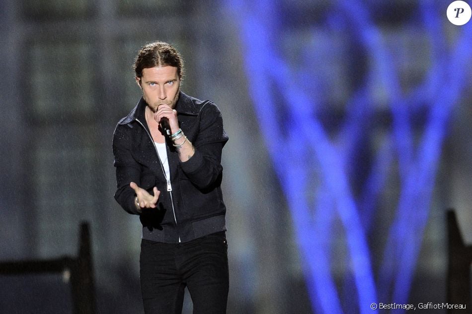 Exclusif - Julien Doré (nommé pour la chanson "Nous") - Enregistrement de l'émission "La chanson de l'année" au château de Chambord, qui sera diffusée le 5 juin 2021 sur TF1. © Gaffiot-Moreau / Bestimage