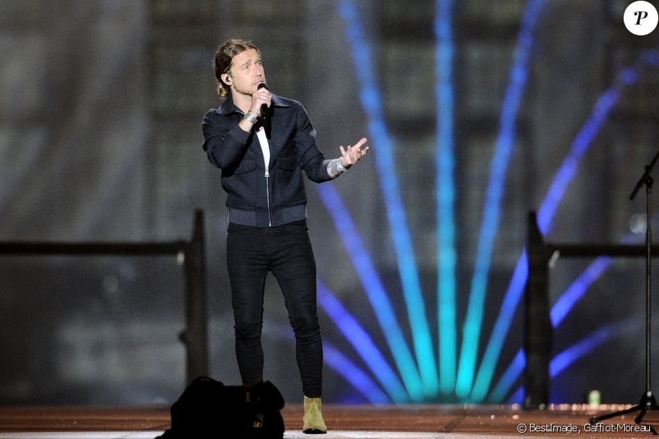 Exclusif - Julien Doré (nommé pour la chanson "Nous") - Enregistrement de l'émission "La chanson de l'année" au château de Chambord, qui sera diffusée le 5 juin 2021 sur TF1. © Gaffiot-Moreau / Bestimage