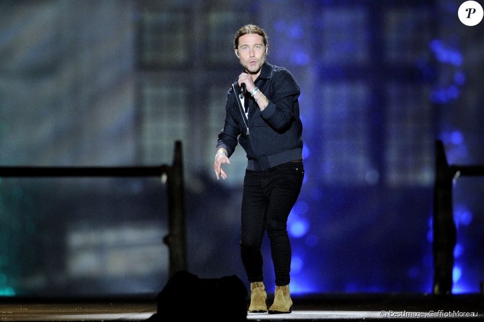 Exclusif - Julien Doré (nommé pour la chanson "Nous") - Enregistrement de l'émission "La chanson de l'année" au château de Chambord, qui sera diffusée le 5 juin 2021 sur TF1. © Gaffiot-Moreau / Bestimage