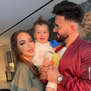 Nabilla Vergara, son mari Thomas Vergara et leur fils Milann. Février 2021.