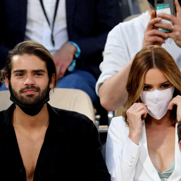 Rachel Legrain Trapani, Renan Pacheco et Maëva Coucke - People dans les tribunes des Internationaux de France de Tennis de Roland Garros à Paris. Le 9 juin 2021 © Dominique Jacovides / Bestimage