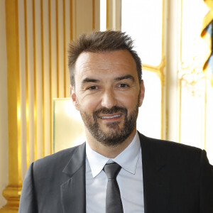 Cyril Lignac - Cérémonie de remise des insignes de Commandeur dans l'Ordre des Arts et des Lettres à Pierre Hermé et de Chevalier dans l'Ordre des Arts et des Lettres à David Sinapian au Ministère de la Culture à Paris, le 23 septembre 2019. © Marc Ausset-Lacroix/Bestimage