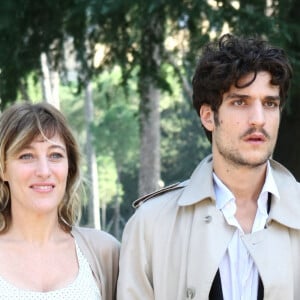 Valeria Bruni Tedeschi et son ex-compagnon Louis Garrel à Rome, le 22 Octobre 2013.