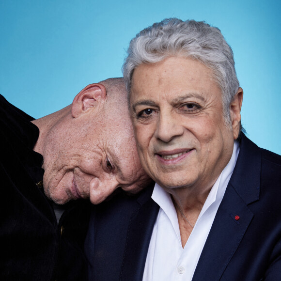 Exclusif -  Enrico Macias et Gaetan Roussel - Studio - Enregistrement de l'émission "Duos Mystères" à la Seine Musicale à Paris, qui sera diffusée le 12 juin sur TF1 © Gaffiot-Moreau / Bestimage