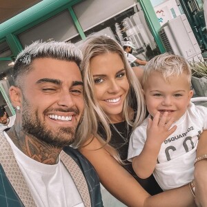 Thibault Garcia, sa femme Jessica Thivenin et leur fils Maylone.