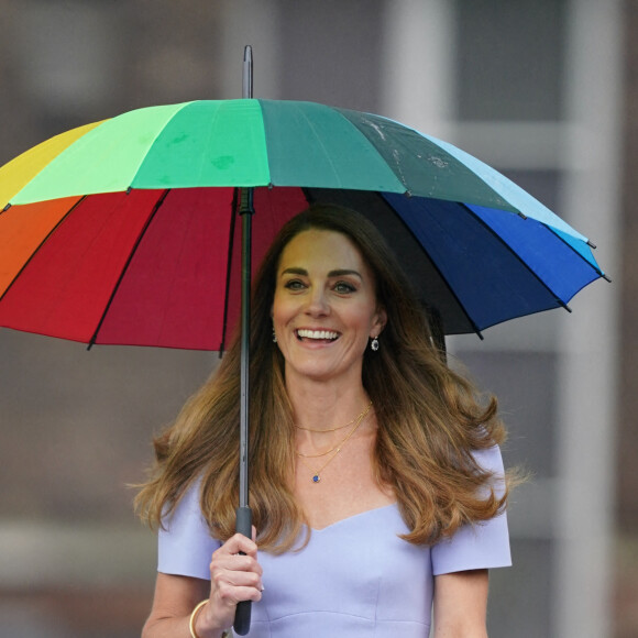 Catherine (Kate) Middleton, duchesse de Cambridge, arrive au palais de Kensington à Londres, Royaume Uni, le 18 juin 2021, pour une réception pour les parents d'utilisateurs d'un centre pour la petite enfance, le jour du lancement du Royal Foundation Centre for Early Childhood.