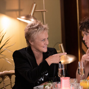 Exclusif - Muriel Robin, Anne Le Nen - Enregistrement de l'émission "Le Grand Restaurant" à Paris, diffusée le 3 février 2021 sur M6. © Philippe Leroux / Bestimage 