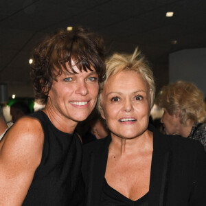 Anne Le Nen et sa compagne Muriel Robin - Générale du nouveau spectacle "Muriel Robin et Pof !" au Palais des Sports à Paris le 3 octobre 2019. © Coadic Guirec/Bestimage