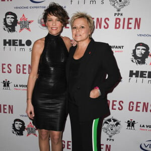 Anne Le Nen et sa compagne Muriel Robin - Avant-première du film "Des gens bien" au cinéma Gaumont-Opéra à Paris. © Coadic Guirec/Bestimage 
