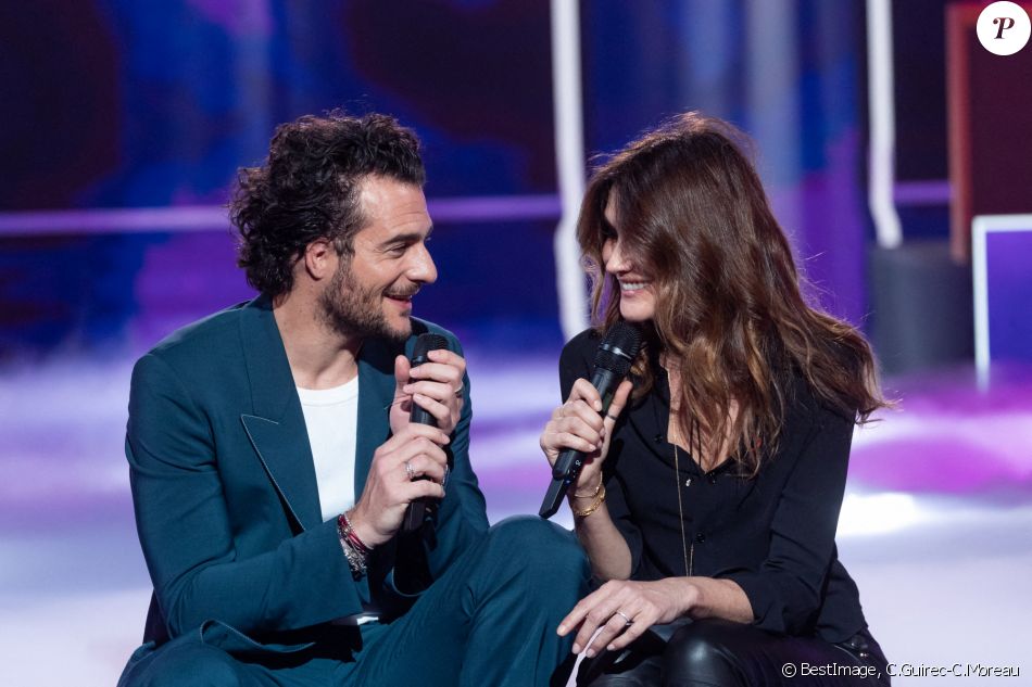 Amir Haddad, Carla Bruni-Sarkozy - Enregistrement de l'émission "Sidaction, ensemble contre le Sida - Merci Line" au Paradis Latin à Paris. © C.Guirec-C.Moreau / Bestimage