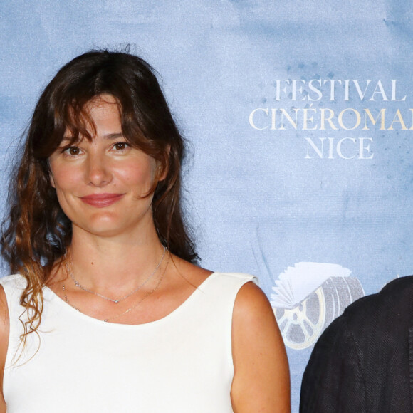 Pierre Niney, Alice Pol, François Berléand lors de la première du film "L'origine du monde" de L. Lafitte dans le cadre du Festival "Ciné Roman" au Pathé Gare du Sud à Nice le 18 Juin 2021. © Denis Guignebourg/Bestimage